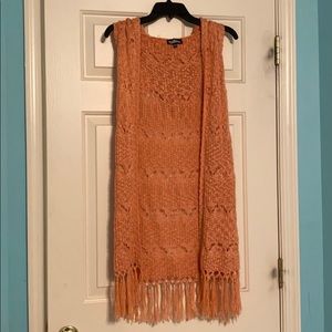 Pink knitted long cardigan with hood